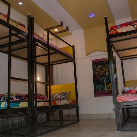 הוסטל פושקאר 12 Monks Backpackers Community מראה חיצוני תמונה