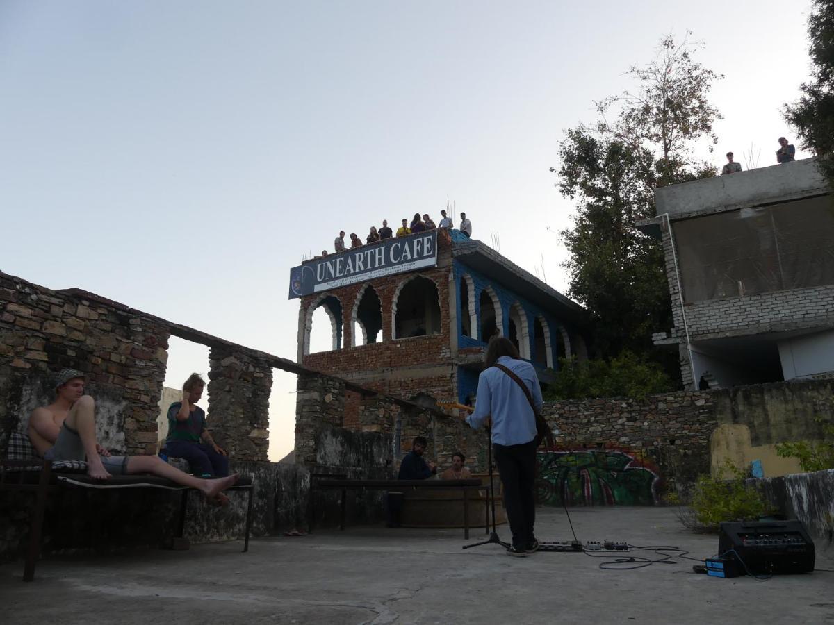 הוסטל פושקאר 12 Monks Backpackers Community מראה חיצוני תמונה